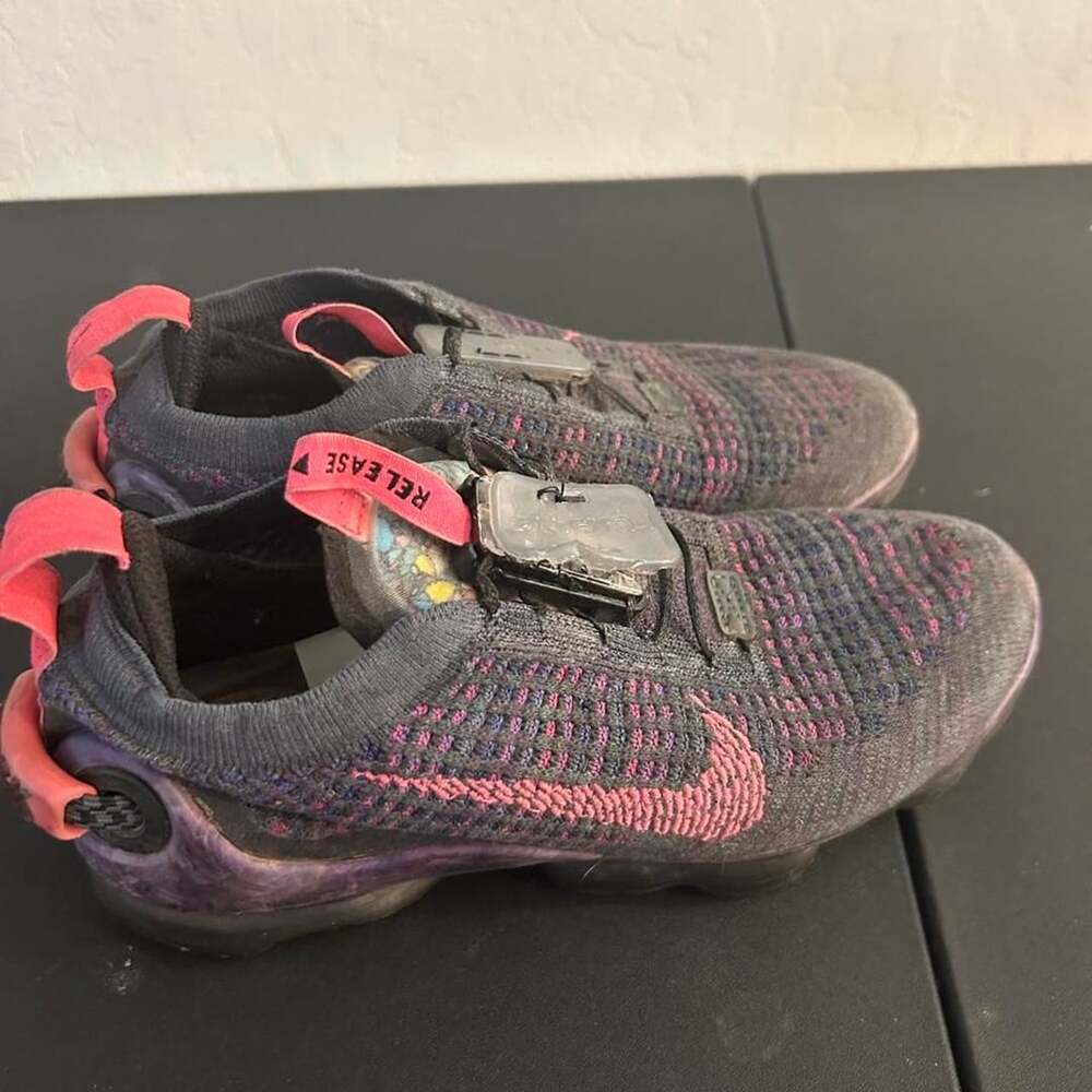 Nike Air VaporMax 2020 Flyknit Size 5.5 Dark Raisin